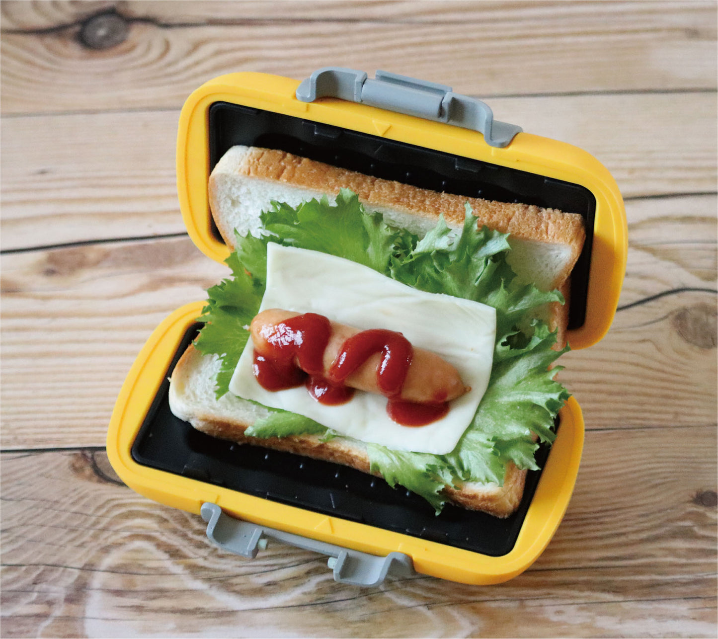 ハーフホットサンド　オレンジ/ピンク/ブルー/グリーン　お料理　サンドイッチ　朝食　ブランチ　ランチ　おやつ　お手軽　時短　レンジ調理　ギフト